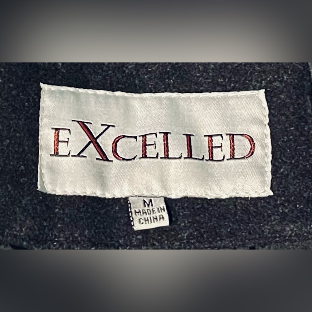 Double Breasted Peacoat •Men• - Picture 6 of 10